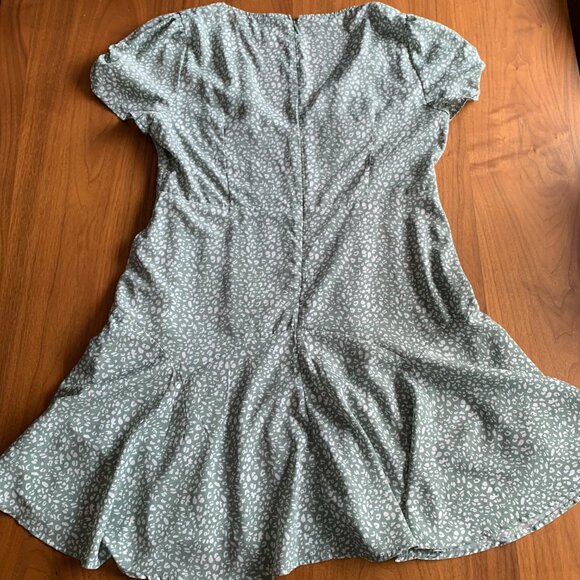 Princess Polly Printed Mini Dress, US 12, Light Green - Picture 2 of 4